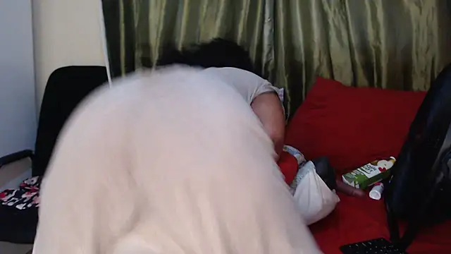 Foxybrownxx1 online show from February 27, 2026, 7:24 pm