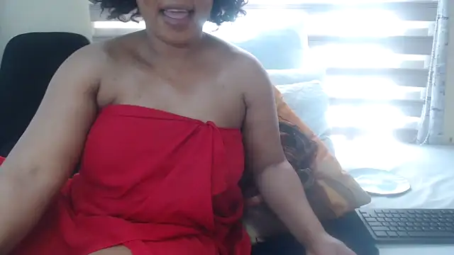 Foxybrownxx1 online show from June 29, 2026, 8:10 am