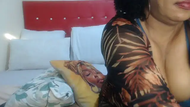 Foxybrownxx1 online show from August 2, 2026, 5:50 am