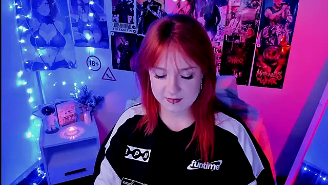 Rudy 02 online show from October 25, 2025, 7:58 pm