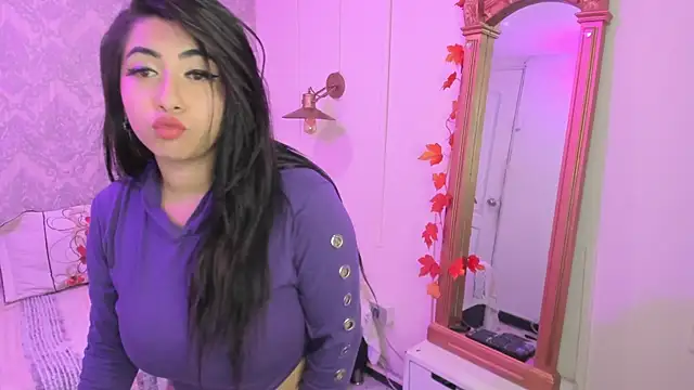 Sexy cristall  online show from March 11, 2025, 1:48 am