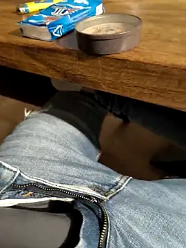 Kevoon991 online show from March 4, 2025, 7:01 pm