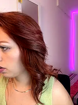 Snapshot of nix_white chatting on November 21, 2025, 3:44 pm nix white online show from November 21, 2025, 3:44 pm