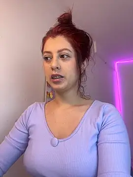 Snapshot of nix_white chatting on October 16, 2025, 1:30 pm nix white online show from October 16, 2025, 1:30 pm