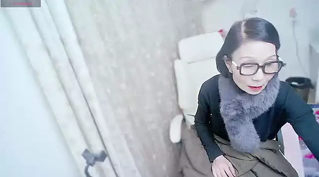 MaMa 1960 online show from January 30, 2025, 4:13 pm