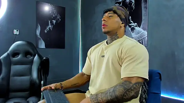 bradley smith online show from October 14, 2025, 2:45 am