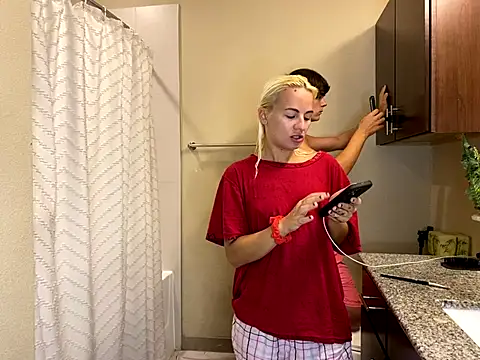 girlfriendmissy online show from October 14, 2025, 3:56 pm