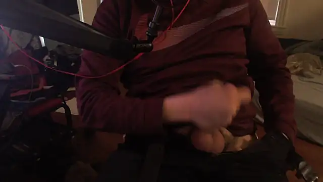 chicostick413 online show from March 18, 2025, 9:10 pm