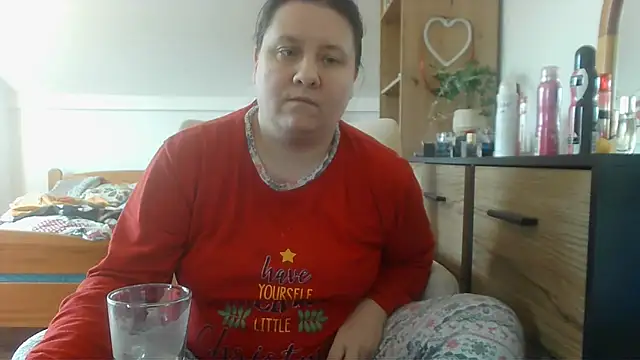 ReifeVenna online show from March 19, 2025, 10:44 am