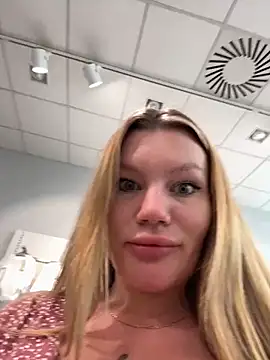 justmila online show from September 11, 2025, 12:05 pm