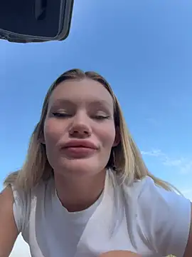 justmila online show from July 18, 2026, 7:06 am