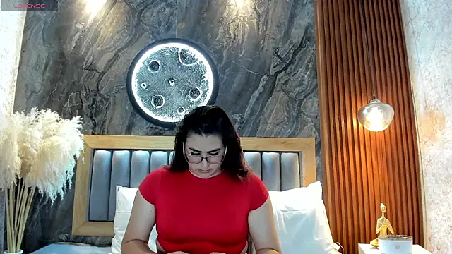 BellaPeers  online show from May 3, 2026, 11:47 am