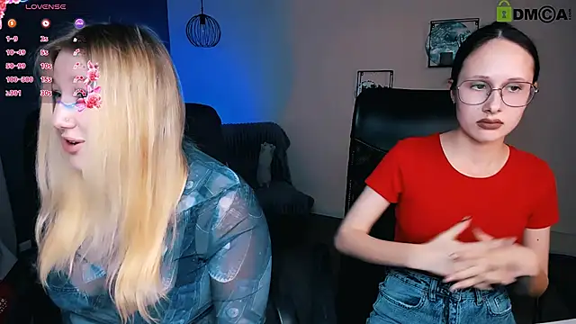 juli kisss online show from March 13, 2025, 1:54 am