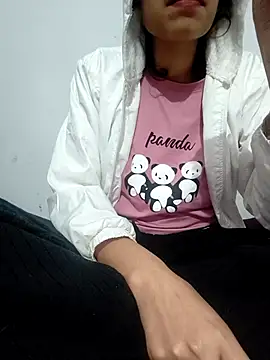 catreena online show from November 26, 2025, 7:03 pm