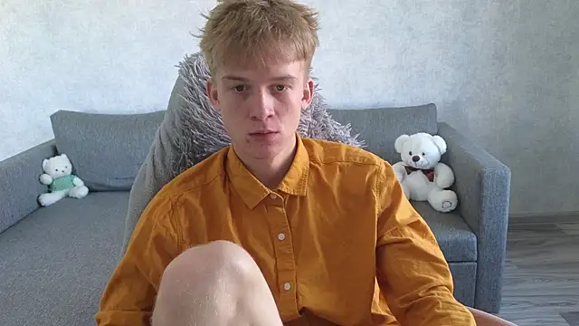 sweetserenity5 online show from September 18, 2025, 5:32 am