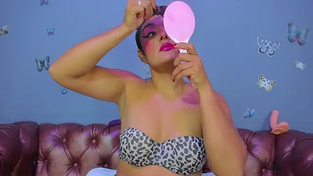 Snapshot of Kaira_mosse chatting on July 28, 2026, 2:13 pm Kaira mosse online show from July 28, 2026, 2:13 pm