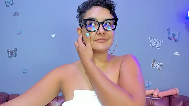 Kaira mosse online show from January 7, 2026, 11:37 am