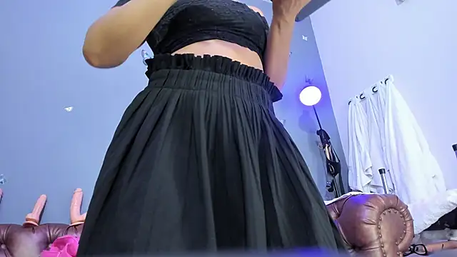 Kaira mosse online show from September 10, 2025, 1:21 pm