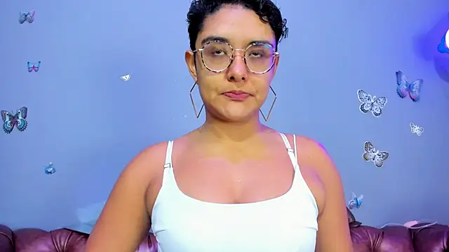 Kaira mosse online show from December 16, 2025, 11:47 am