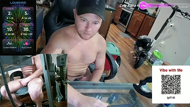 aaron s x online show from December 3, 2025, 1:28 am