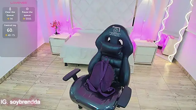 Brendda tay online show from January 10, 2026, 3:13 am