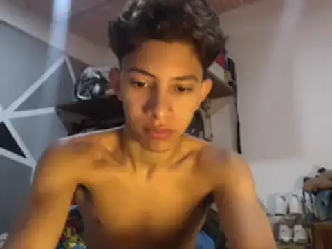 ferchitibellako online show from January 2, 2025, 9:39 pm