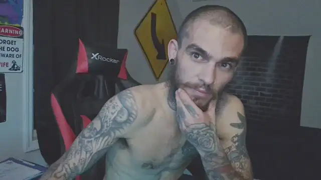 XMeF10 online show from March 18, 2025, 8:39 am