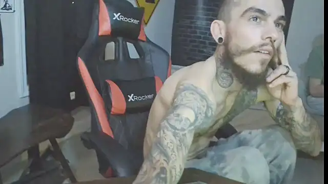 XMeF10 online show from March 16, 2025, 2:21 am