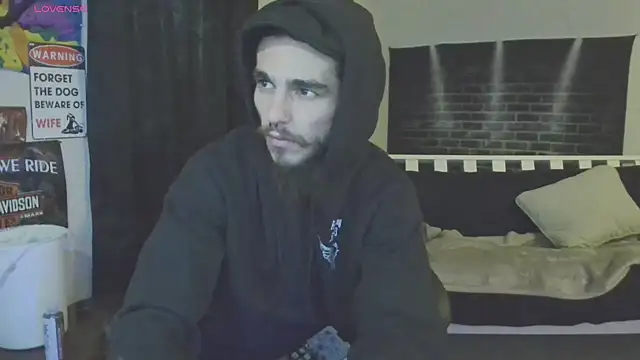 XMeF10 online show from March 6, 2025, 8:27 pm