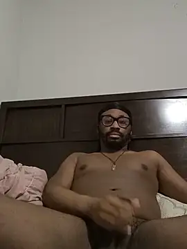 Hotcock100 online show from May 10, 2026, 2:04 am