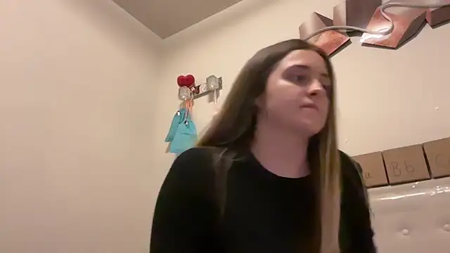 Sexyyduoxx online show from February 28, 2026, 7:35 pm