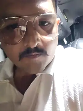 Akhil3290 online show from February 22, 2026, 3:13 pm