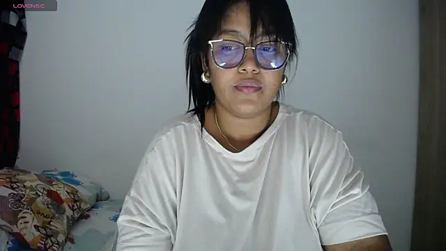 Snapshot of miajoseph_ chatting on November 4, 2025, 4:27 am miajoseph online show from November 4, 2025, 4:27 am