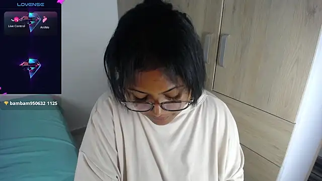 Snapshot of miajoseph_ chatting on March 21, 2025, 7:33 am miajoseph online show from March 21, 2025, 7:33 am