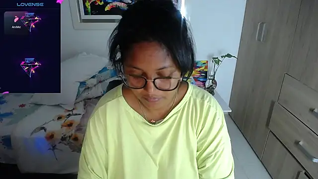 Snapshot of miajoseph_ chatting on February 4, 2025, 8:02 am miajoseph online show from February 4, 2025, 8:02 am