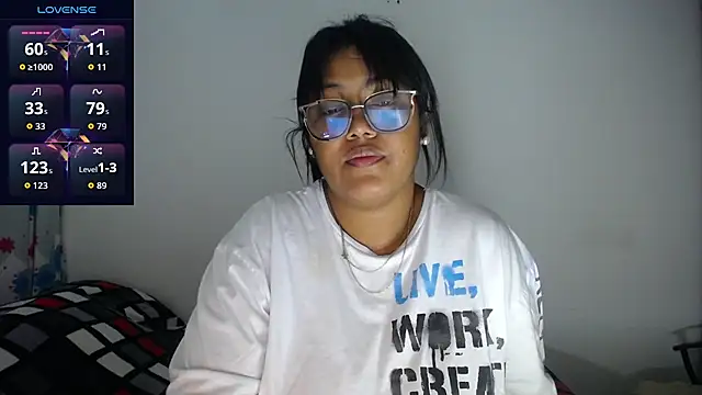 Snapshot of miajoseph_ chatting on October 27, 2025, 2:23 am miajoseph online show from October 27, 2025, 2:23 am