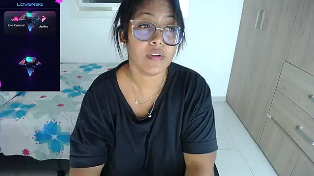 Snapshot of miajoseph_ chatting on February 20, 2025, 5:12 am miajoseph online show from February 20, 2025, 5:12 am