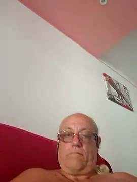 gianbragallini online show from August 3, 2026, 12:33 pm