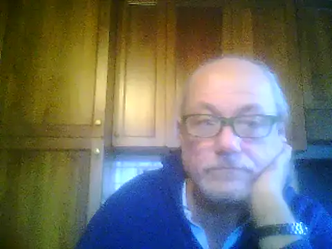 Snapshot of gianbragallini chatting on January 3, 2025, 1:35 pm gianbragallini online show from January 3, 2025, 1:35 pm