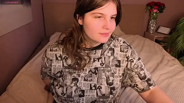 Snapshot of Ruyjin_Choi chatting on February 12, 2026, 10:37 am Ruyjin Choi online show from February 12, 2026, 10:37 am