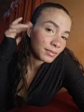 HelenHoltz online show from February 2, 2026, 2:10 am