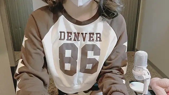 Oo O oO online show from March 15, 2025, 11:40 am