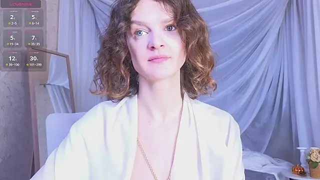 Snapshot of Soo_dreamy chatting on February 27, 2026, 1:28 am Soo dreamy online show from February 27, 2026, 1:28 am