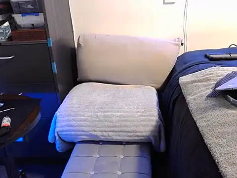 ChunkyMonkey007 online show from September 15, 2025, 11:21 am