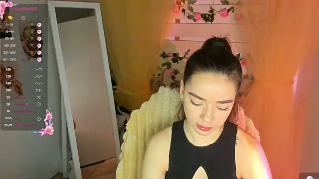 Bella XO online show from May 3, 2026, 6:29 am