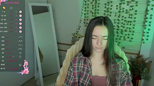 Bella XO online show from September 17, 2025, 6:26 am