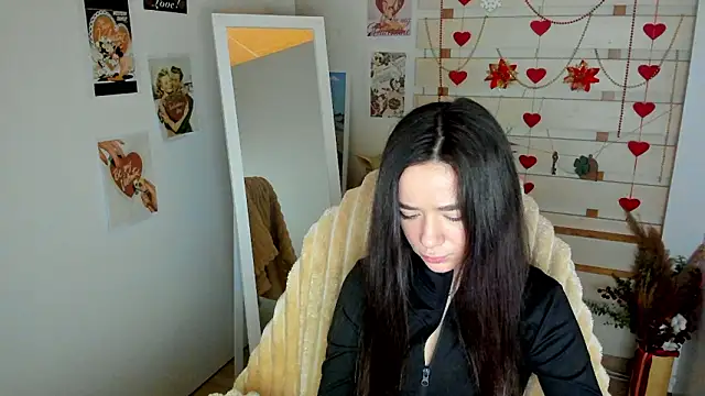 Bella XO online show from March 13, 2026, 7:57 am