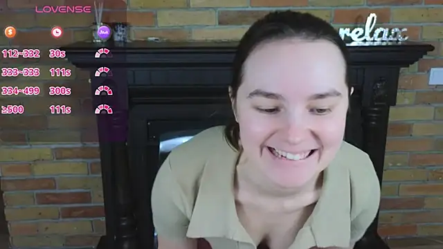 Ellie Sunset online show from March 17, 2026, 9:45 am