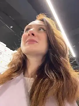 Dina Tease online show from October 2, 2025, 12:41 pm