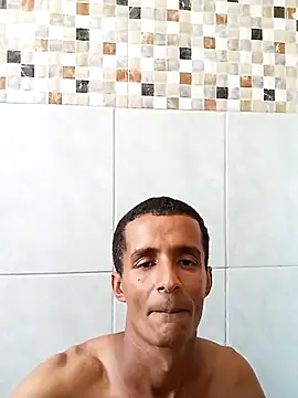 morenogato100 online show from September 20, 2025, 3:17 pm